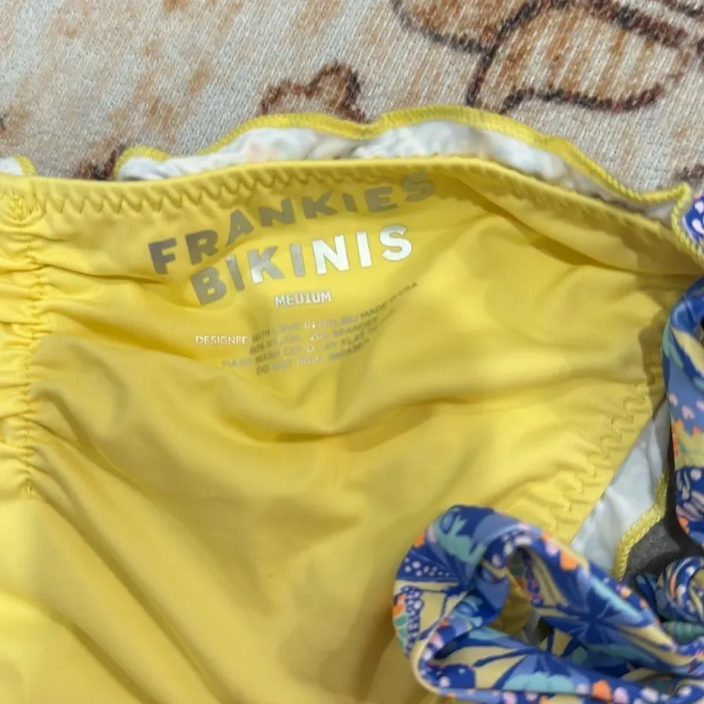 NWT Frankies Bikinis Set